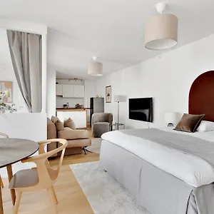  Apartment Sanders - Popular One-bedroom In The Lovely Capital