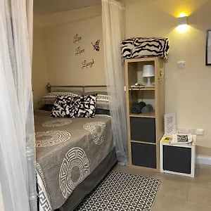 Grangemill Garden Annex , London United Kingdom